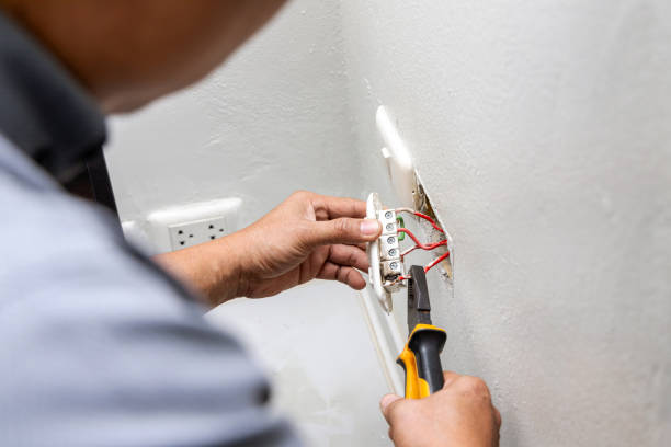 Best Electrical Outlet Repair  in Rio Communities, NM